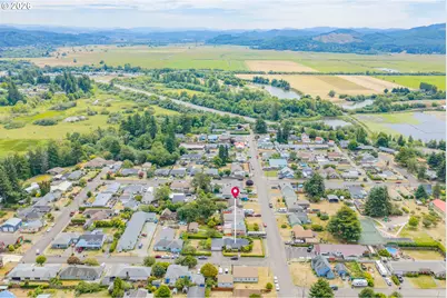 1095 W 11th St, Coquille, OR 97423 - Photo 39