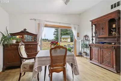 31563 SE Lusted Rd, Gresham, OR 97080 - Photo 7