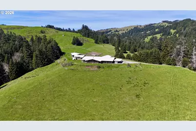 94621 N Bank Rogue River Rd, Gold Beach, OR 97444 - Photo 25