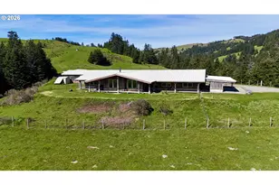 94621 N Bank Rogue River Rd, Gold Beach, OR 97444 - Photo 3