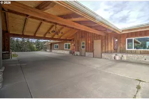 94621 N Bank Rogue River Rd, Gold Beach, OR 97444 - Photo 5