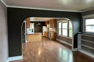 9102 NE Glisan St, Portland, OR 97220 - Photo 7