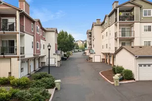 590 NW Lost Springs Terrace, Portland, OR 97229 - Photo 21
