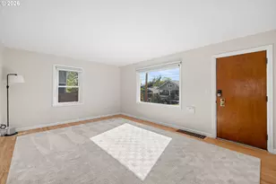 1326 SE 49th Ave, Portland, OR 97215 - Photo 5