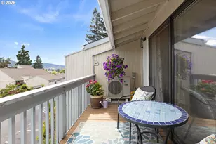 17 NW Mountain View Dr, Roseburg, OR 97471 - Photo 23