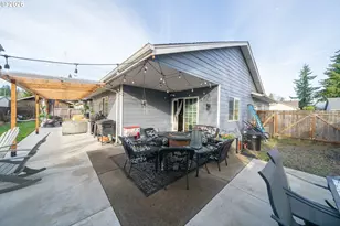 1137 SE 2nd Ave, Mill City, OR 97360 - Photo 25