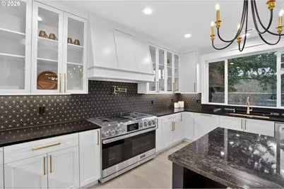 19697 SE Cottonwood St, Milwaukie, OR 97267 - Photo 11