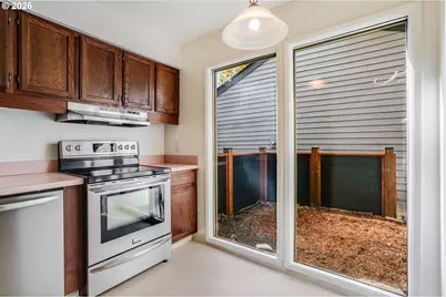 8712 SW Brightfield Cir, Portland, OR 97223 - Photo 11