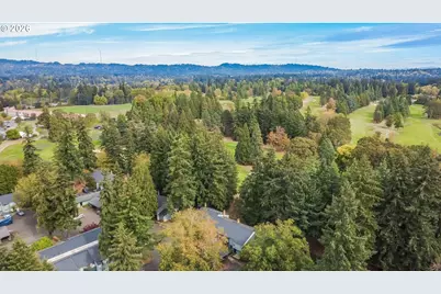 8712 SW Brightfield Cir, Portland, OR 97223 - Photo 35