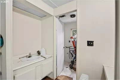 796 Lees Creek Rd, Myrtle Creek, OR 97457 - Photo 11