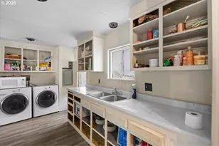 796 Lees Crk Rd, Myrtle Creek, OR 97457 - Photo 13