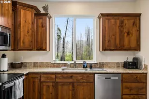 53214 McKenzie Hwy, Blue River, OR 97413 - Photo 21