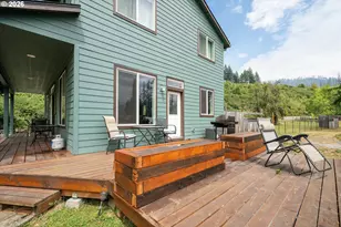 53214 McKenzie Hwy, Blue River, OR 97413 - Photo 15