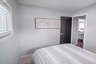 1400 W 40th Ave, Eugene, OR 97405 - Photo 17