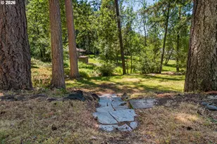 1400 W 40th Ave, Eugene, OR 97405 - Photo 31