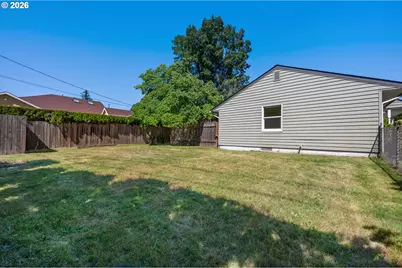 3305 SE Pinehurst Ave, Milwaukie, OR 97267 - Photo 23