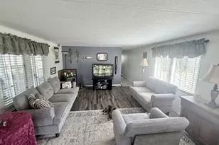1413 Hawthorne Ave, Reedsport, OR 97467 - Photo 5