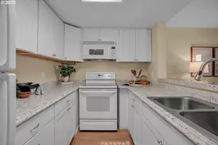 9842 SE Talbert St, Clackamas, OR 97015 - Photo 21