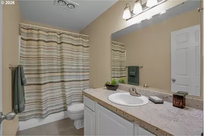 9842 SE Talbert St, Clackamas, OR 97015 - Photo 31