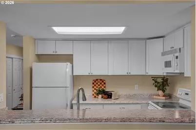9842 SE Talbert St, Clackamas, OR 97015 - Photo 19