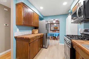 1530 SE 140th Ave, Portland, OR 97233 - Photo 13