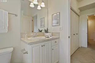 8656 NE Delamere Way, Hillsboro, OR 97006 - Photo 23
