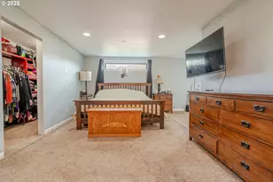 40189 Mt Hope Dr, Lebanon, OR 97355 - Photo 9