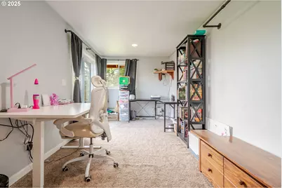 40189 Mount Hope Dr, Lebanon, OR 97355 - Photo 11