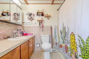 40189 Mt Hope Dr, Lebanon, OR 97355 - Photo 15