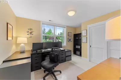 2432 SW Huber Ct, Portland, OR 97219 - Photo 35