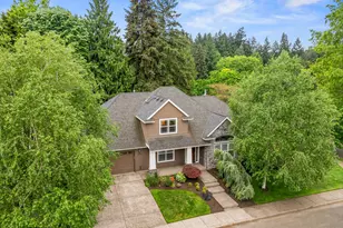 2432 SW Huber Ct, Portland, OR 97219 - Photo 5