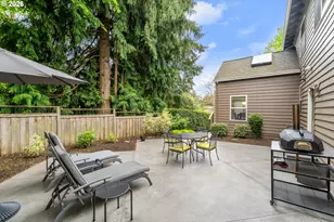 2432 SW Huber Ct, Portland, OR 97219 - Photo 43