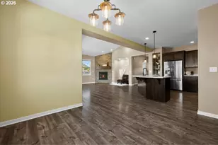 317 SE Pioneer Dr, Prineville, OR 97754 - Photo 15