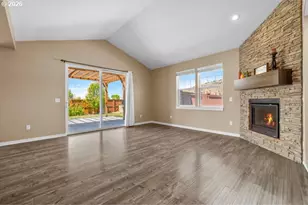317 SE Pioneer Dr, Prineville, OR 97754 - Photo 13