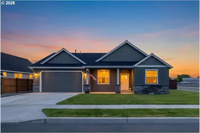 317 SE Pioneer Dr, Prineville, OR 97754 - Photo 1