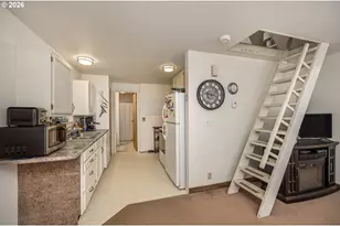 75 NE Keene Ave, Depoe Bay, OR 97341 - Photo 7