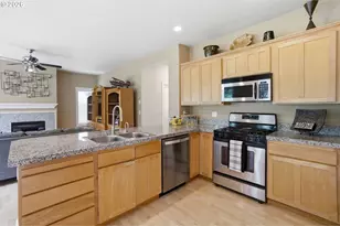 15233 SW Turnagain Dr, Tigard, OR 97224 - Photo 7