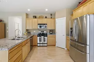 15233 SW Turnagain Dr, Tigard, OR 97224 - Photo 9
