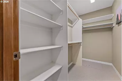 3951 SW Canby St, Portland, OR 97219 - Photo 27