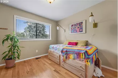 3951 SW Canby St, Portland, OR 97219 - Photo 35