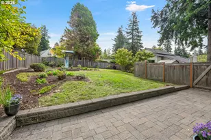 3951 SW Canby St, Portland, OR 97219 - Photo 17