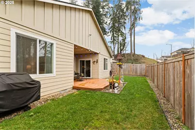 760 S 52nd St, Springfield, OR 97478 - Photo 29