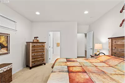 760 S 52nd St, Springfield, OR 97478 - Photo 23