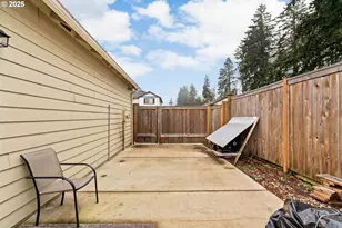 760 S 52nd St, Springfield, OR 97478 - Photo 31