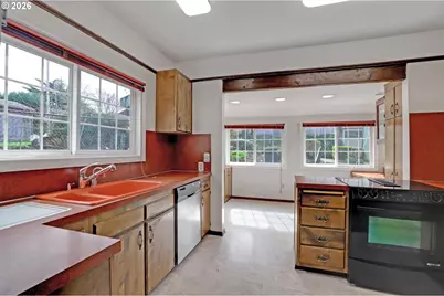 4212 E Burnside St, Portland, OR 97215 - Photo 13