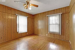 4212 E Burnside St, Portland, OR 97215 - Photo 17