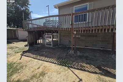 130 2nd St, Dillard, OR 97432 - Photo 5
