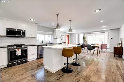 7930 SW 74th Ave, Portland, OR 97223 - Photo 9