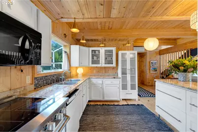 53461 Safe Rd, Bandon, OR 97411 - Photo 15