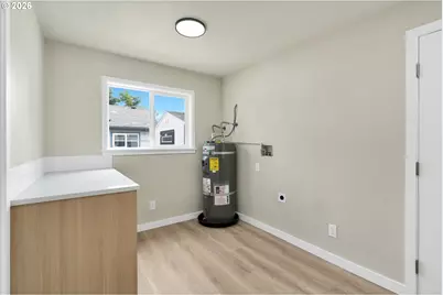 252 Douglas St, Longview, WA 98632 - Photo 11